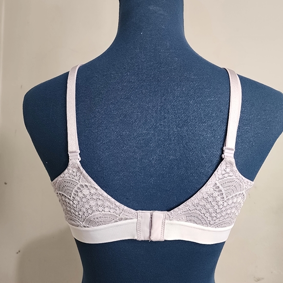 VS Victoria's Secret T Shirt Push up Full Coverage Bra Lavender - Picture 3 of 7